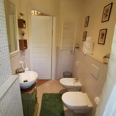 Ariediparma Camera Privata Rigoletto Con Bagno Guest house *